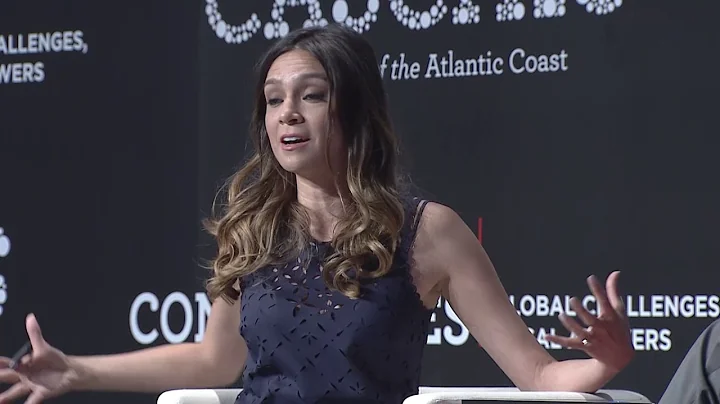 Elizabeth Wahl Photo 34