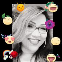 Christina Salinas Photo 3