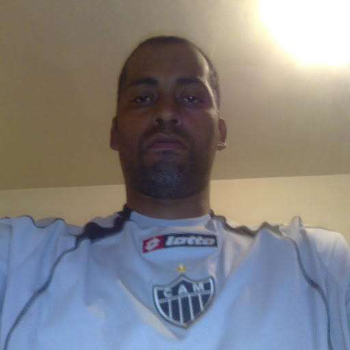 Cesar Freitas Photo 14