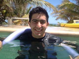 Roberto Simon Photo 8