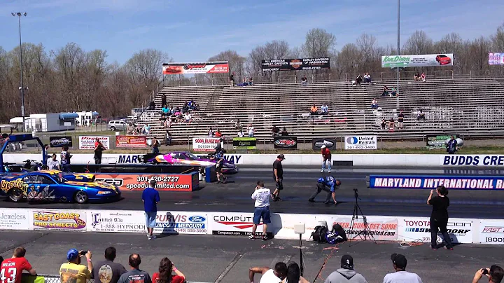 Bruce Mullins Photo 32