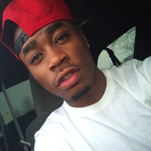 Derrick Hudson Photo 16
