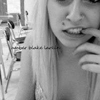 Amber Larkin Photo 1