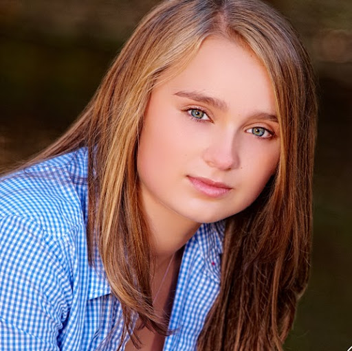 Kaitlin Brown Photo 12