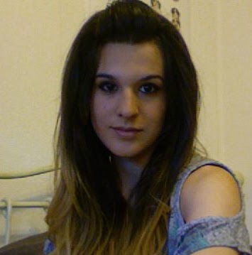 Amie Martinez Photo 14