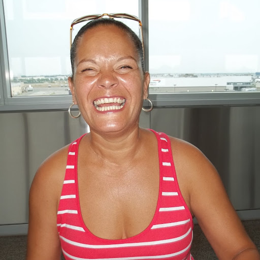 Elizabeth Goitia Photo 11