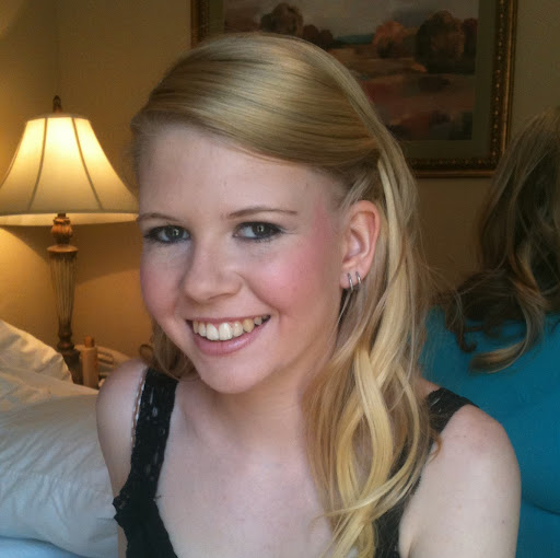 Amanda Chandler Photo 11