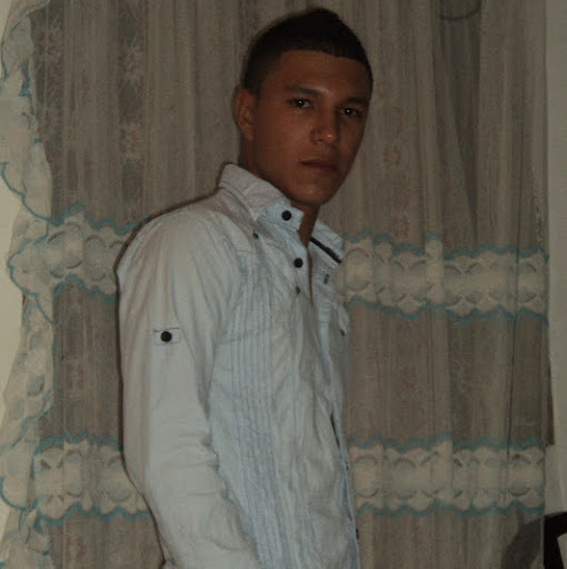 Omar Serna Photo 11