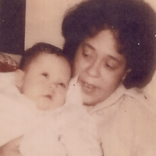 Martha Robinson Photo 11