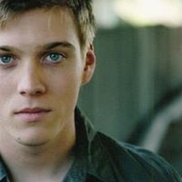 Jake Abel Photo 6