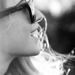 Rachel Black Photo 11