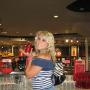 Julia Matthews Photo 24