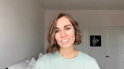 Emily French Photo 31