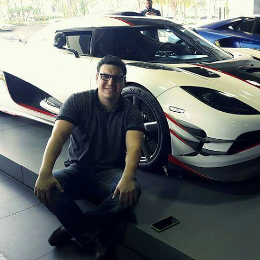 Julio Valladares Photo 9