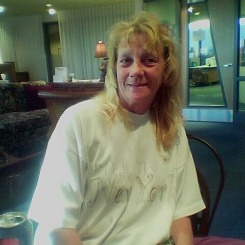 Maxine Watson Photo 12