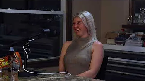Megan Wilder Photo 32