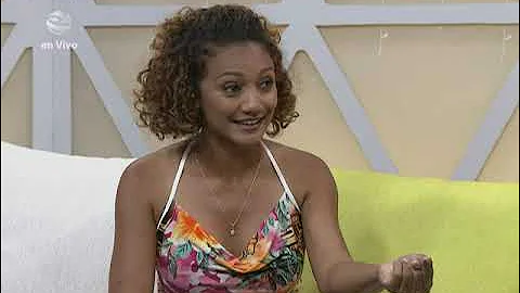 Maria Bringas Photo 23
