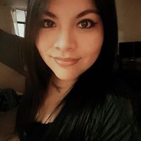 Stephanie Arias Photo 6