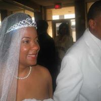 Erica Bowman Photo 3