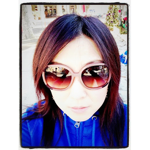 Elisa Li Photo 11