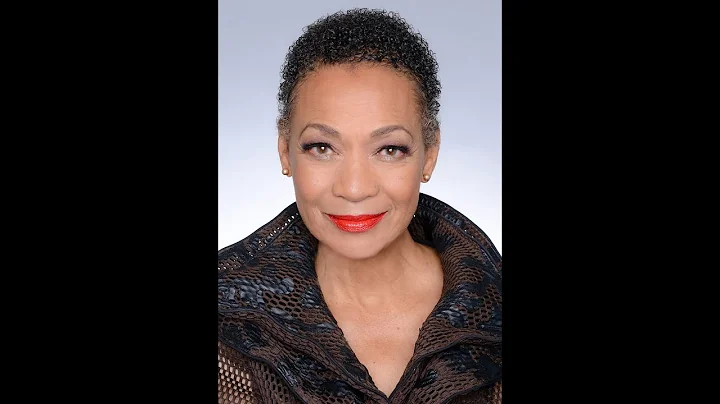 Cynthia James Photo 38