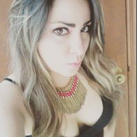 Nayeli Perez Photo 8