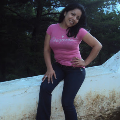 Yolanda Lopez Photo 19