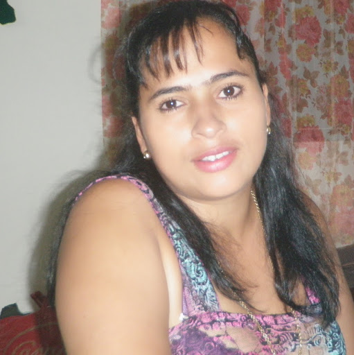 Diana Castrillon Photo 12