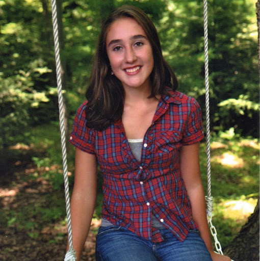 Hannah Cross Photo 16