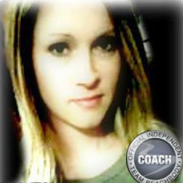 Tina Cameron Photo 9