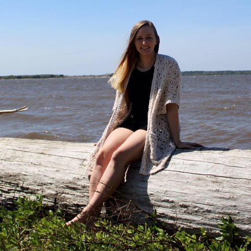 Hannah Stephenson Photo 11