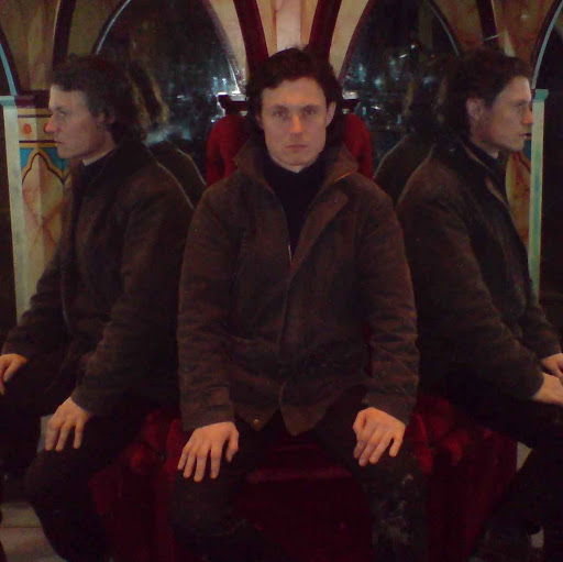 Daniel Ashton Photo 11
