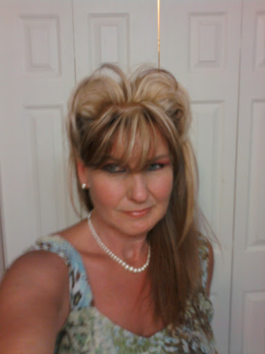 Kelly Hannah Photo 12