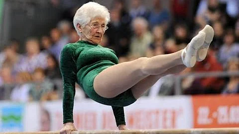 Johanna Baker Photo 37