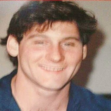 Wayne Eldridge Photo 11