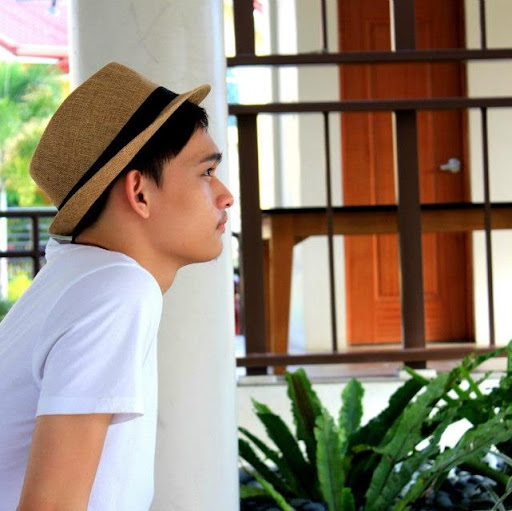 Justin Cabral Photo 7