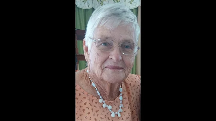 Dorothy Wilkinson Photo 28
