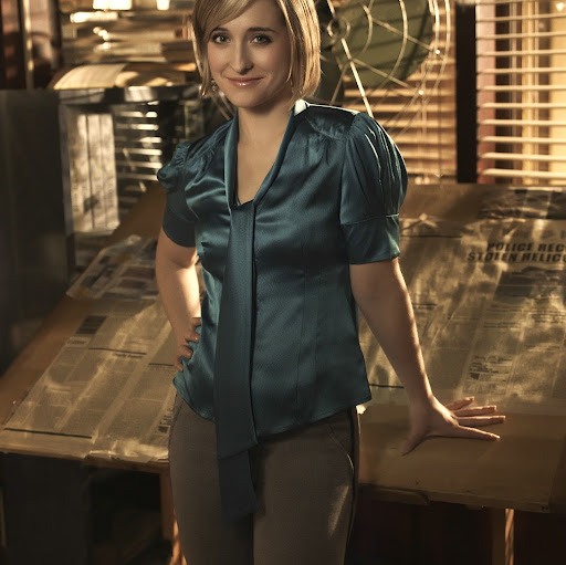 Allison Mack Photo 13