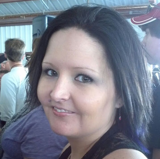 Lacey Johnson Photo 9
