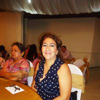 Vivian Llanos Photo 4