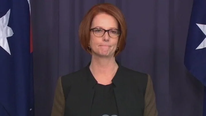 Julia Rudd Photo 15