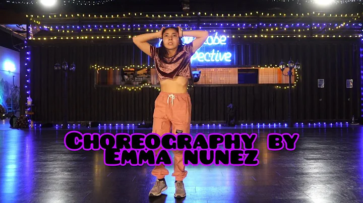 Emma Nunez Photo 27