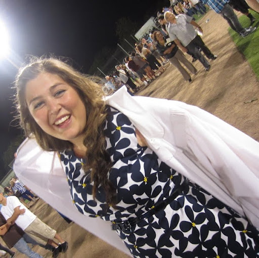 Rebecca Weaver Photo 17