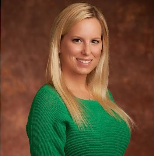 Julie Christiansen Photo 15