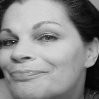 Donna Riddell Photo 4
