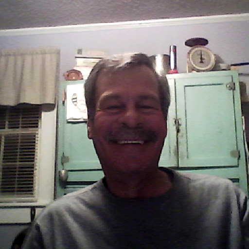 Roger Hecker Photo 4