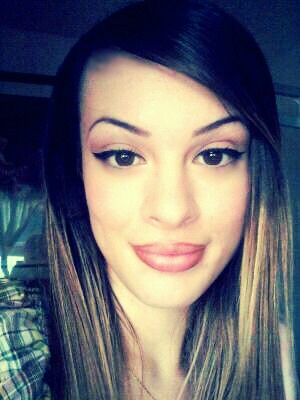 Jessica Saavedra Photo 14