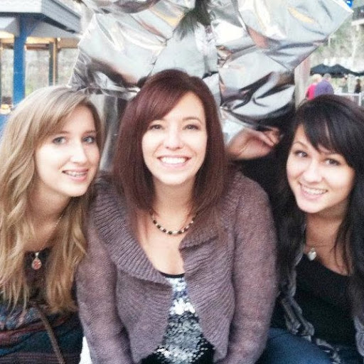 Amy Hemphill Photo 3