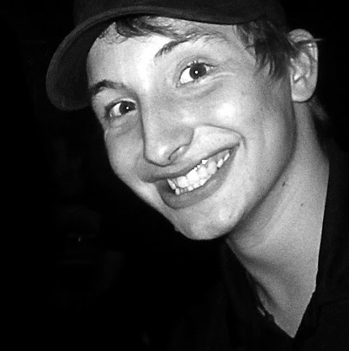 Toby Wolf Photo 12