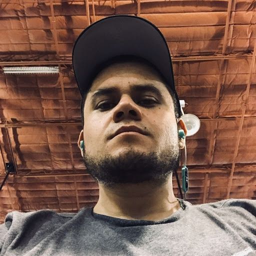 Enrique Leyva Photo 14